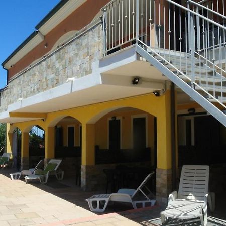 Gli Appartamenti Sul Mare Valledoria  Zewnętrze zdjęcie